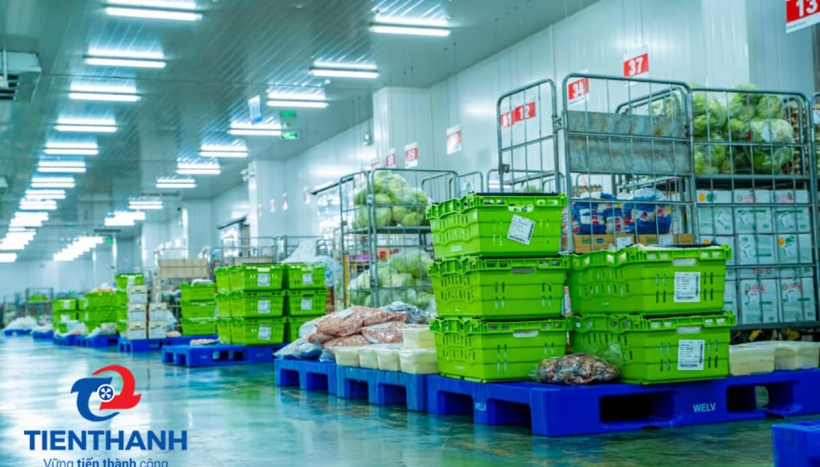 Độ ẩm trong kho lạnh cần được kiểm soát như thế nào để đảm bảo bảo quản thực phẩm tốt nhất?